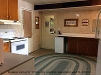 large 692155 521610092 14